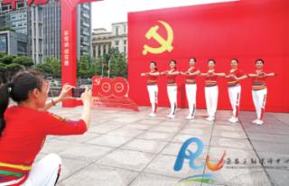 娱乐圈“最干净女演员”,被富商苦追10年才嫁